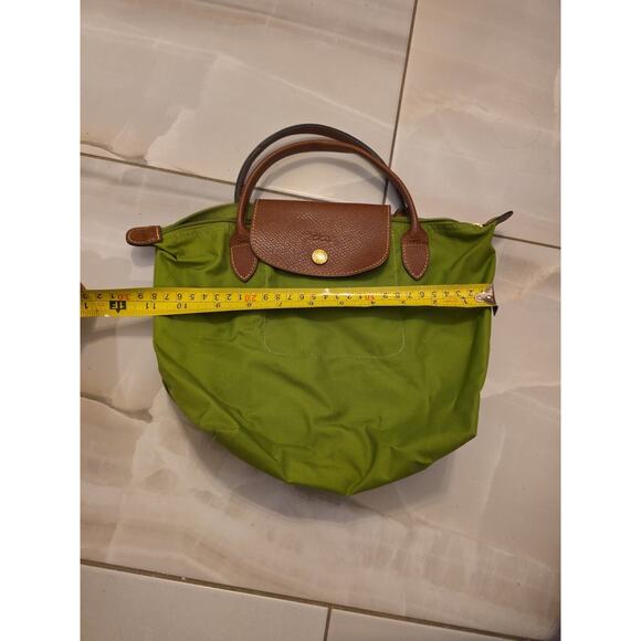 Longchamp Le Pliage Green Shoulder Bag - Picture 12 of 16